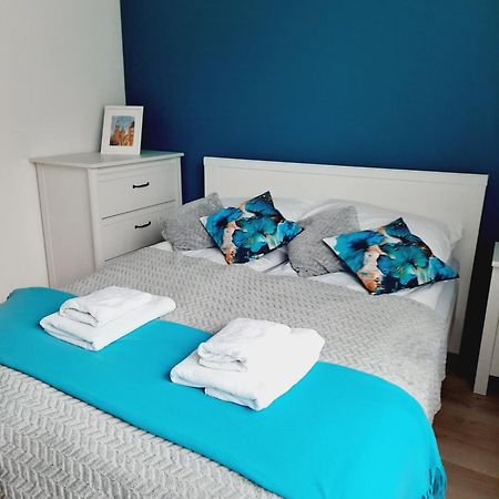 Apartament Z Podziemnym Parkingiem Ulica Wroclawska Krakau Exterior foto