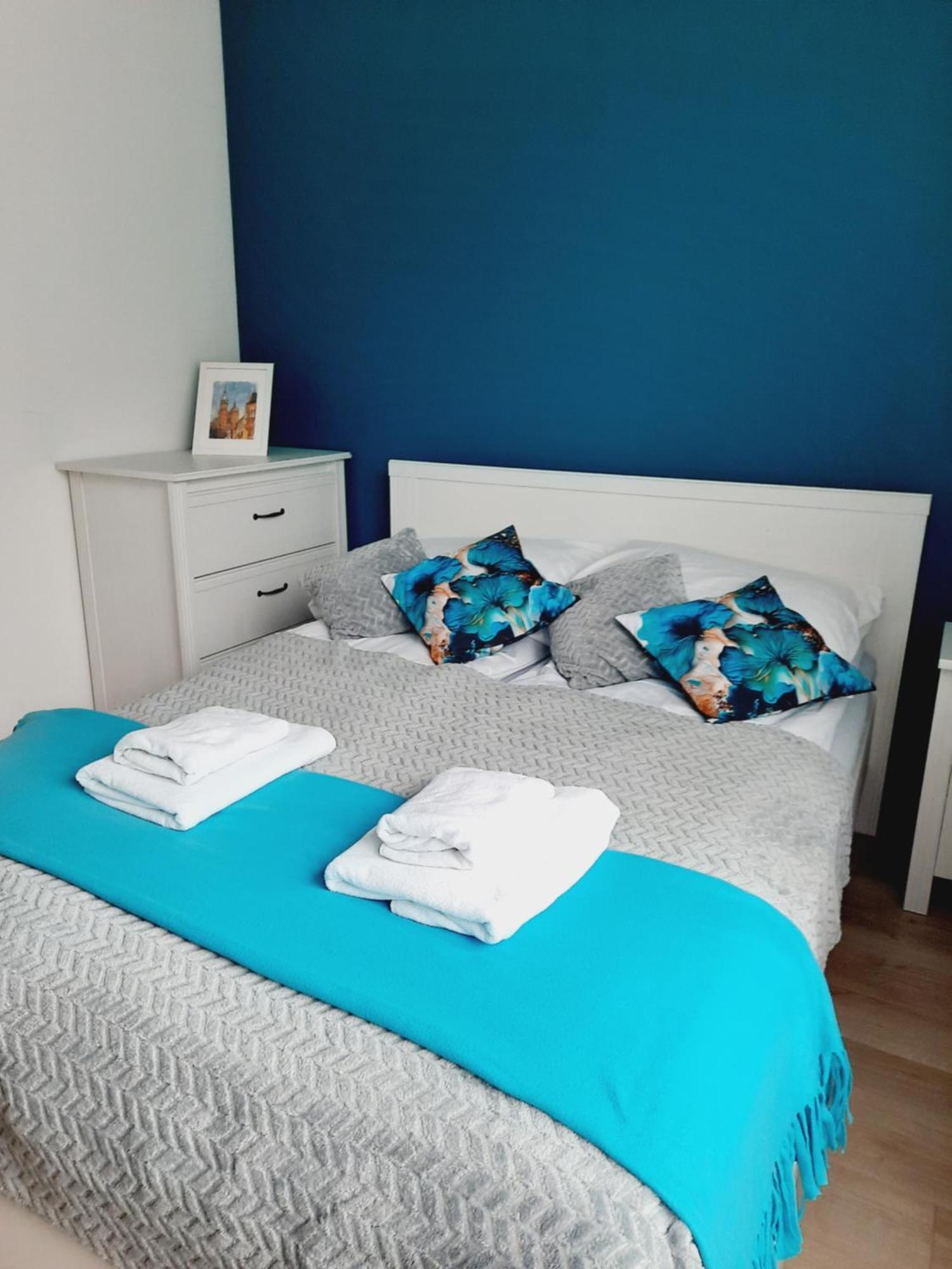 Apartament Z Podziemnym Parkingiem Ulica Wroclawska Krakau Exterior foto