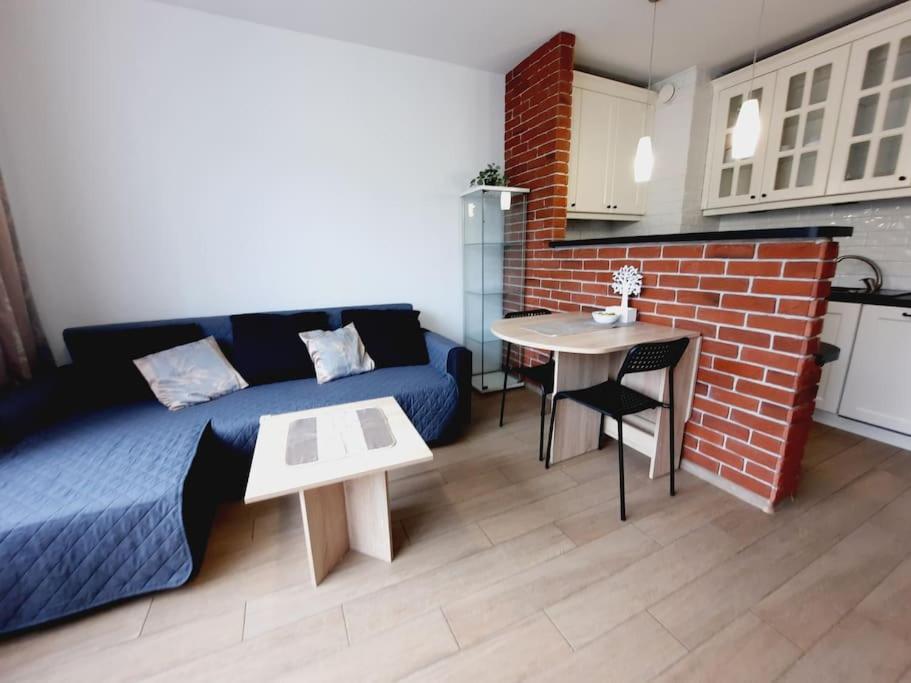 Apartament Z Podziemnym Parkingiem Ulica Wroclawska Krakau Exterior foto
