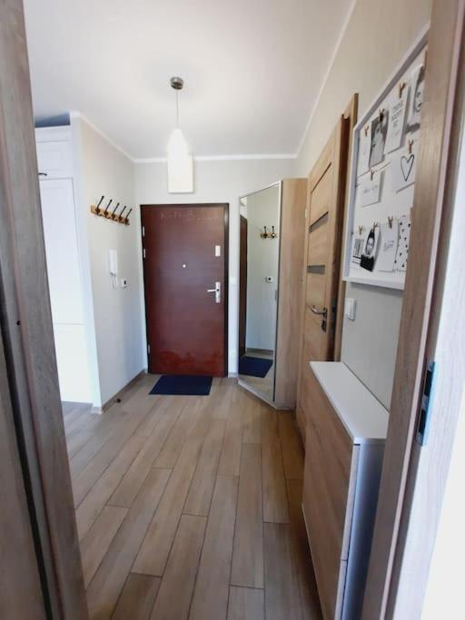 Apartament Z Podziemnym Parkingiem Ulica Wroclawska Krakau Exterior foto