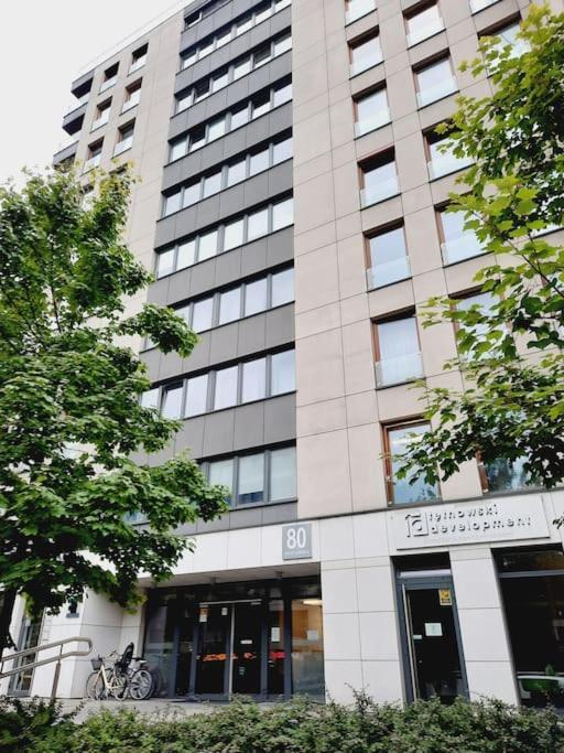 Apartament Z Podziemnym Parkingiem Ulica Wroclawska Krakau Exterior foto